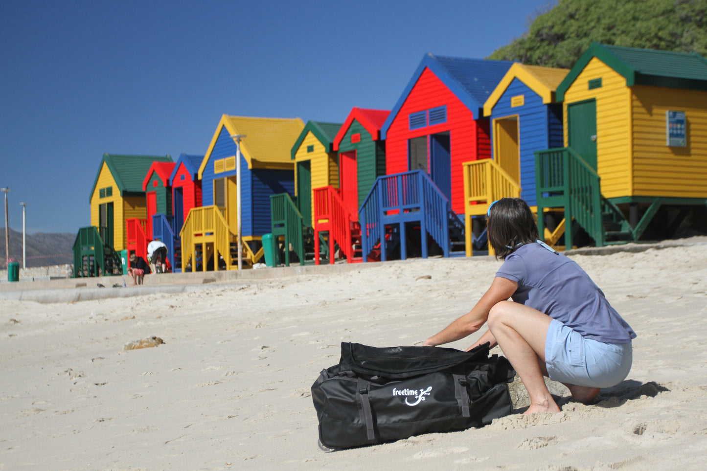 Duffle Wheeled 100L – Trolley travel bag with wheels