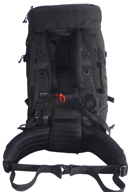 Sac d'évacuation Auroch 55 litres - vue de dos avec les bretelles et la ceinture moussées et renforcées pour le port de charges lourdes.