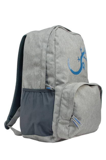 Sac à dos Freetime, modèle City G, capacité 18 litres, en polyester recyclé gris clair et logo salamandre bleu, vue de 3/4