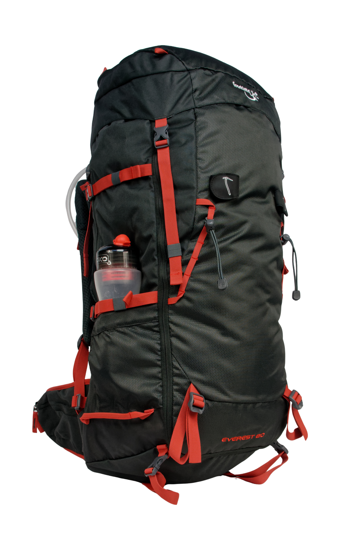 Sac de montagne Everest 80, génération 2.0, capacité 80 litres, gris foncé et sangles vertes, traitement hydrophobe sans PFAS, vue de 3/4, avec une gourde dans la poche latérale