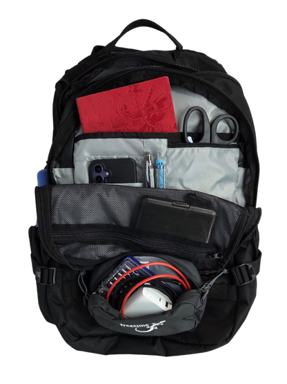 Sac d'évacuation Mangouste 32, marque Freetime, capacité 32 litres - sac noir avec système MOLLE et compartiment ordinateur, vue sur compartiment intérieur avant avec petits équipements