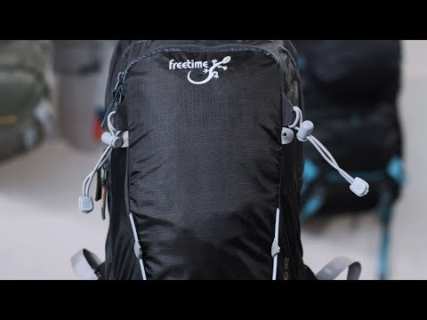 Sac à dos de jour avec housse imperméable et filet pour casque Sac à dos de jour avec housse imperméable et filet pour casque